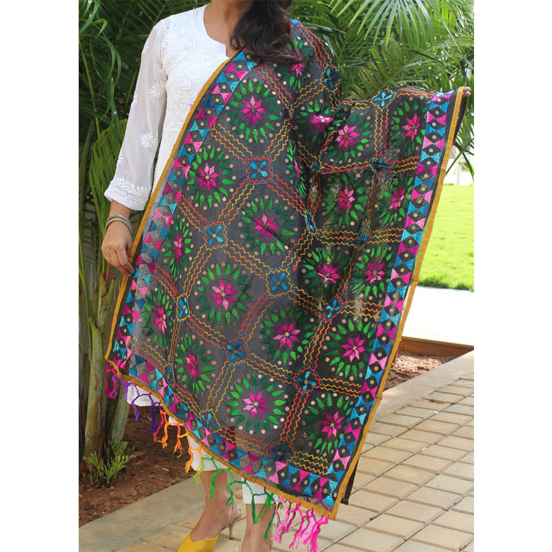 BlackChanderiPhulkari2