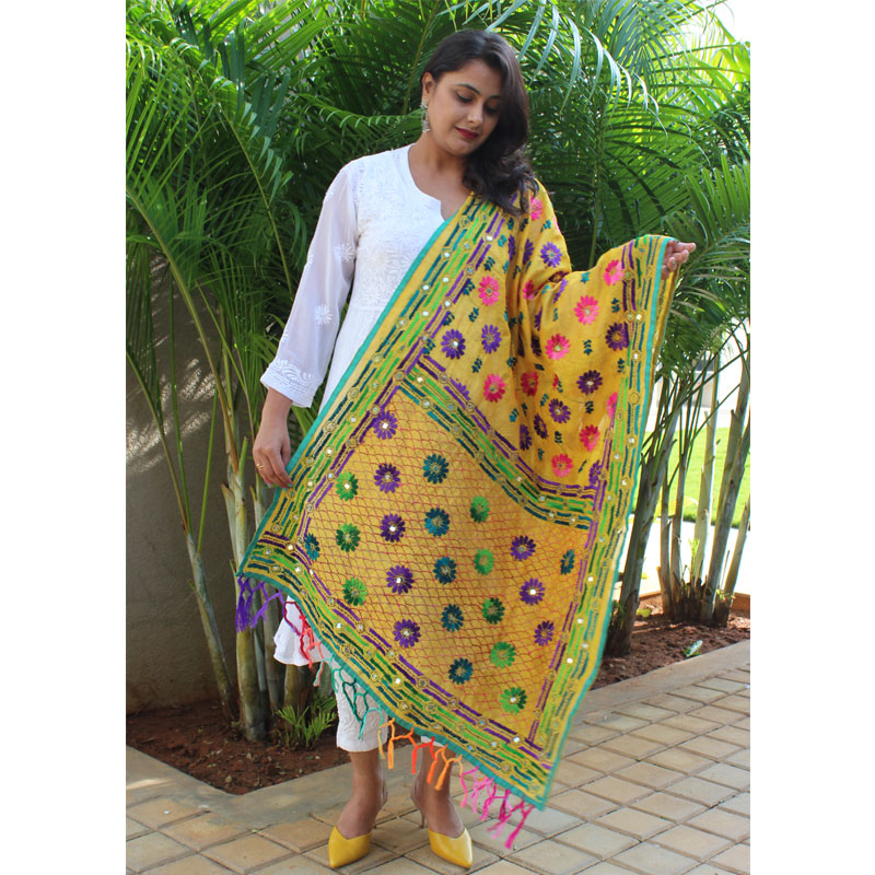 yellowchanderiphulkari